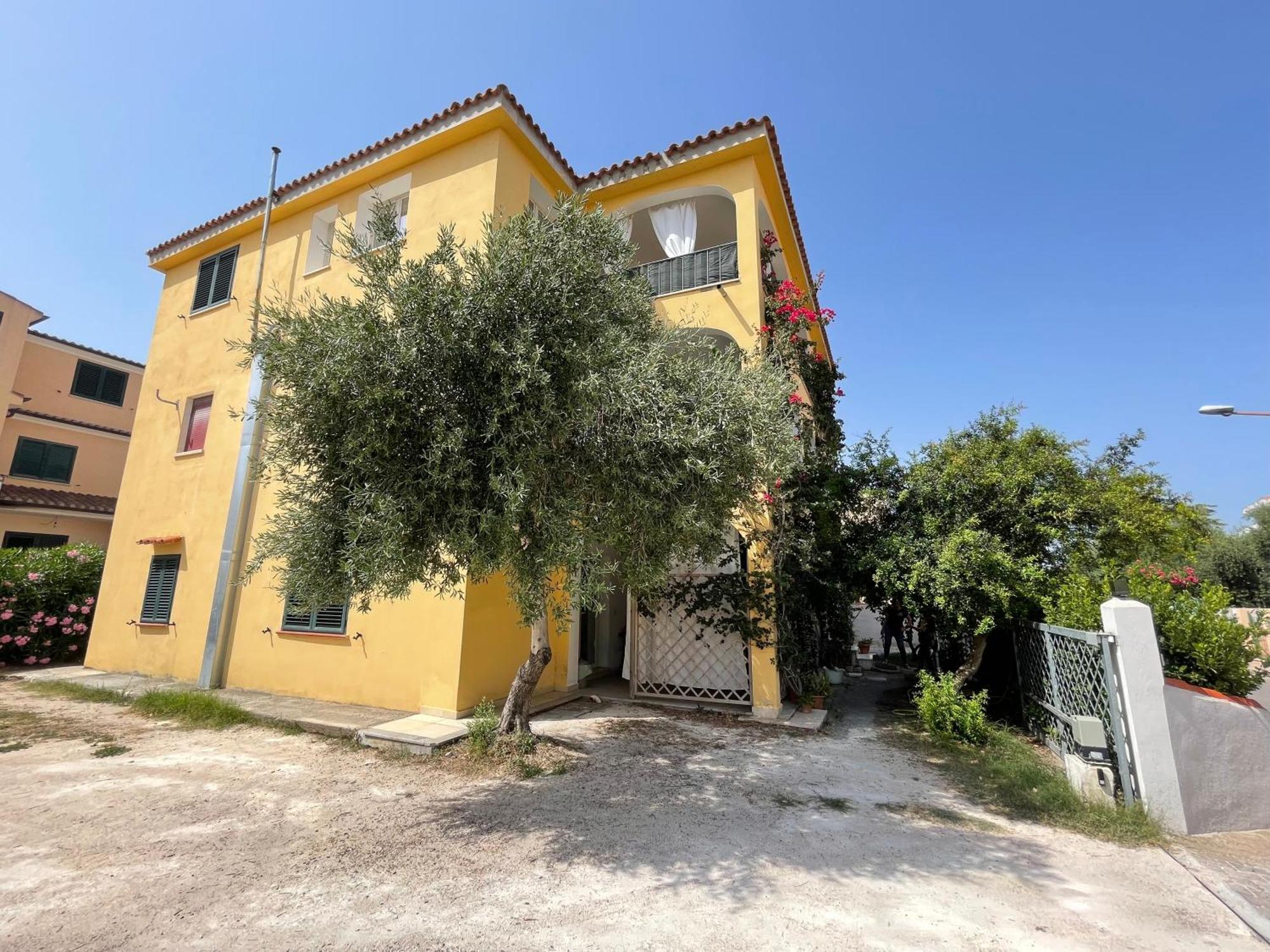 Sa Domo De Mannoi Apartment Orosei Exterior photo